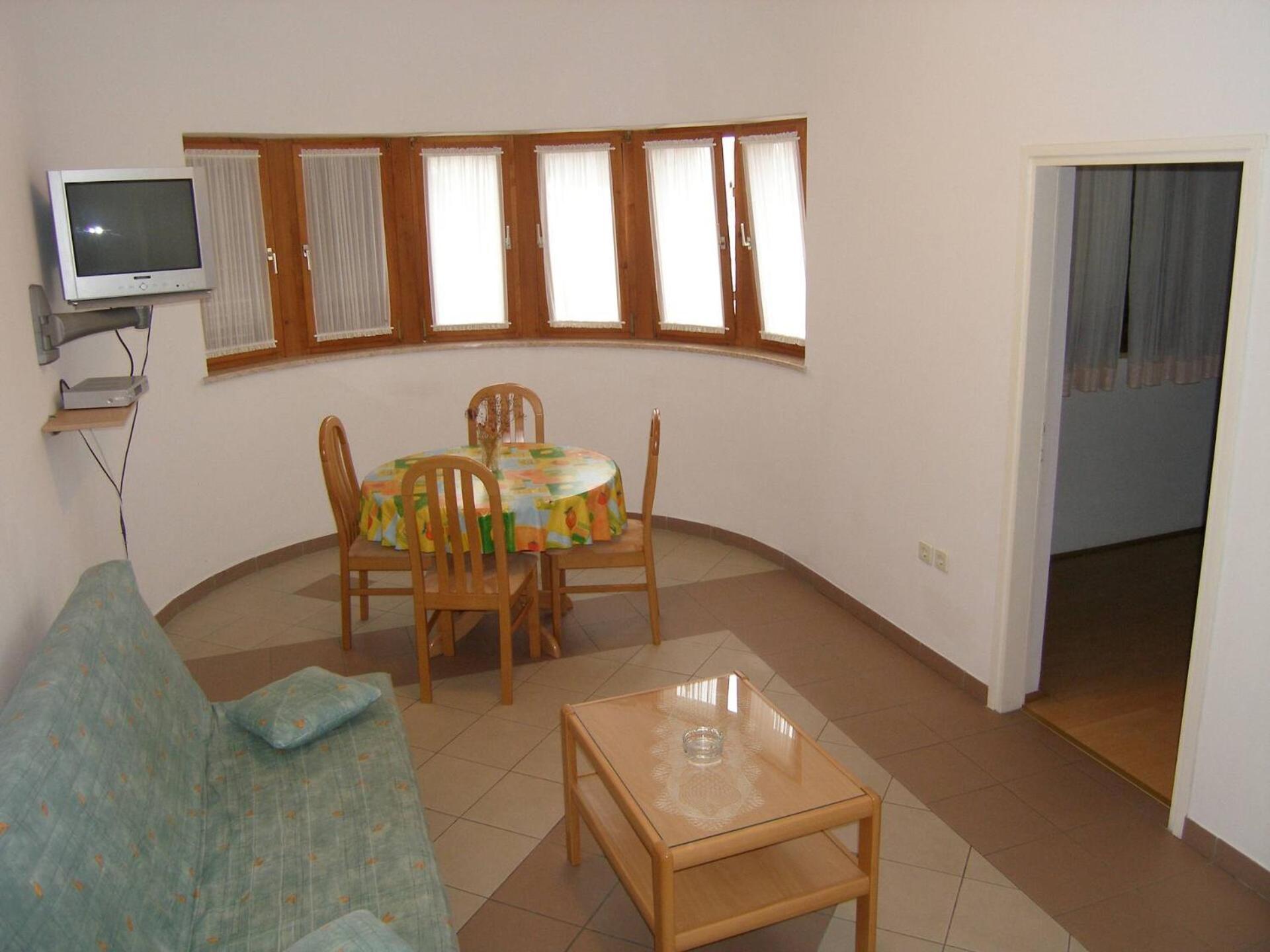 Lorena Apartments In พูลา ภายนอก รูปภาพ