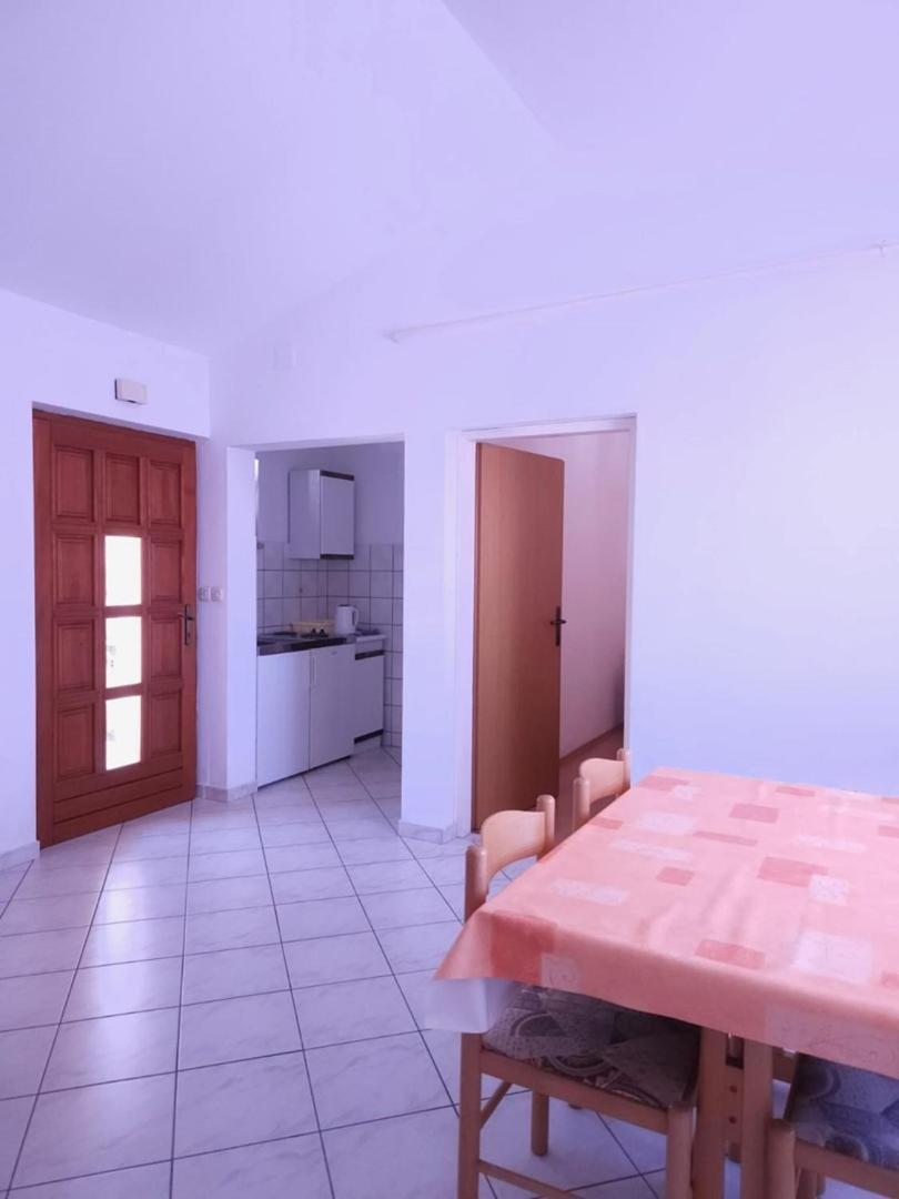 Lorena Apartments In พูลา ภายนอก รูปภาพ